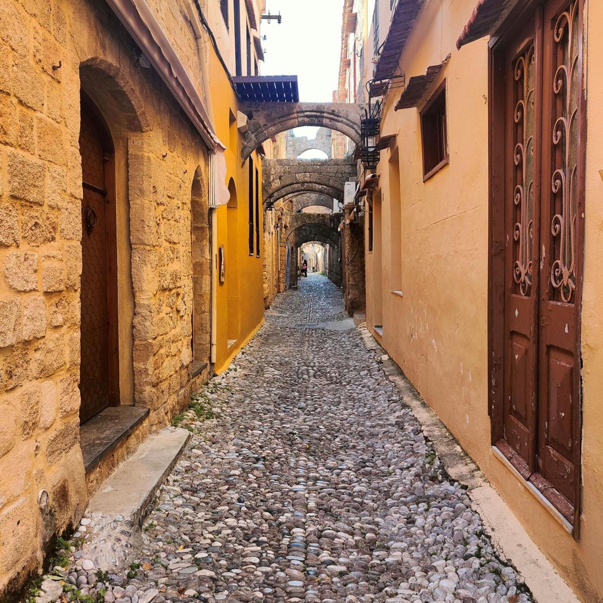 Вилла Megiston House In Old Town Rhodes Родос Экстерьер фото